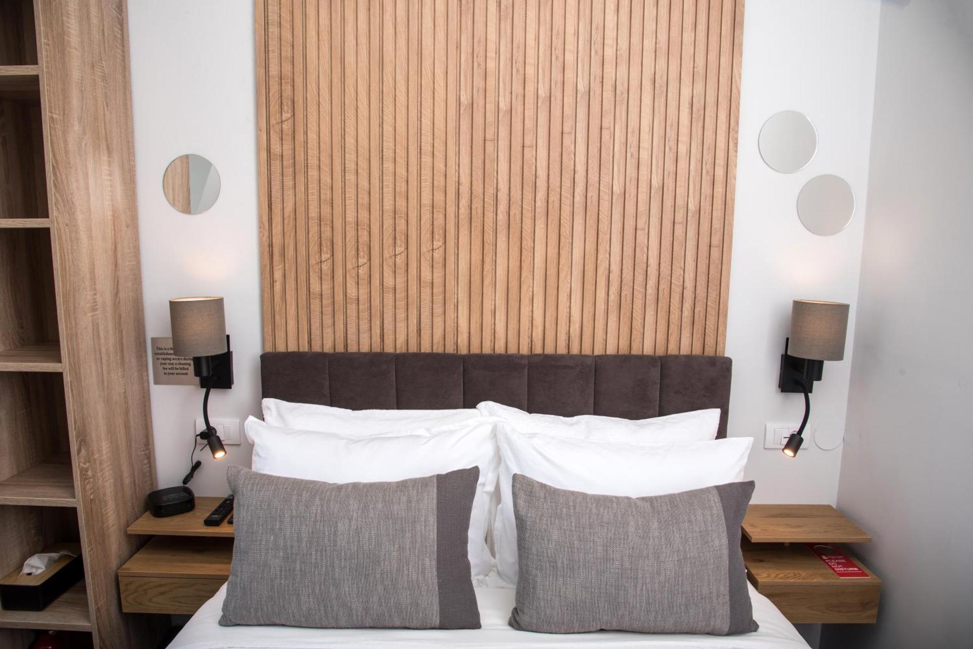 Republic Square Luxury Suites เบลเกรด ภายนอก รูปภาพ